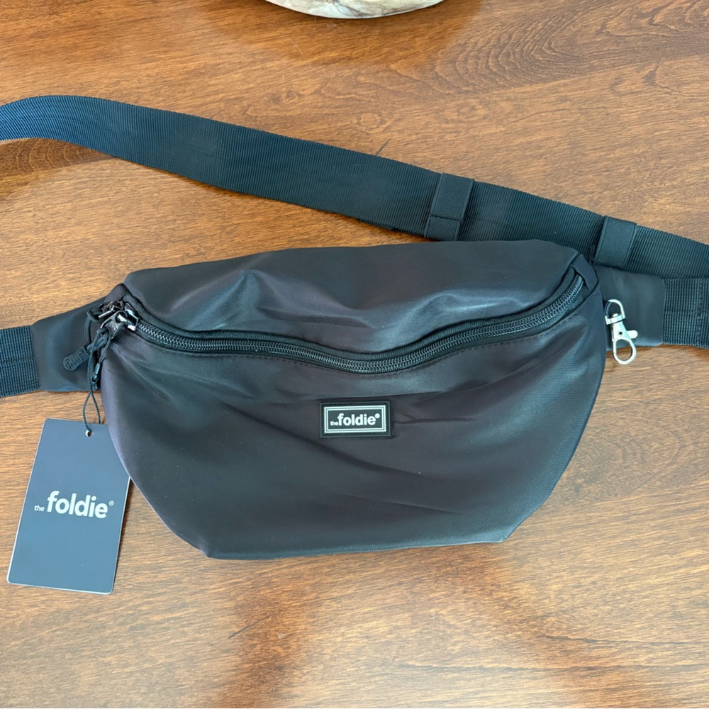 Foldie Black Crossbody Bag